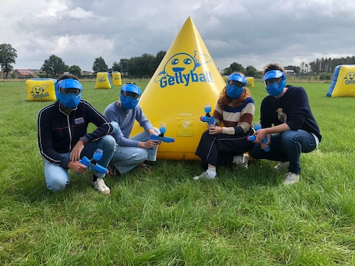 Animation team building en extérieure dans parc du château avec le Gellyball en Seine-et-Marne, Essonne, Paris, Val-de-Marne, Yvelines