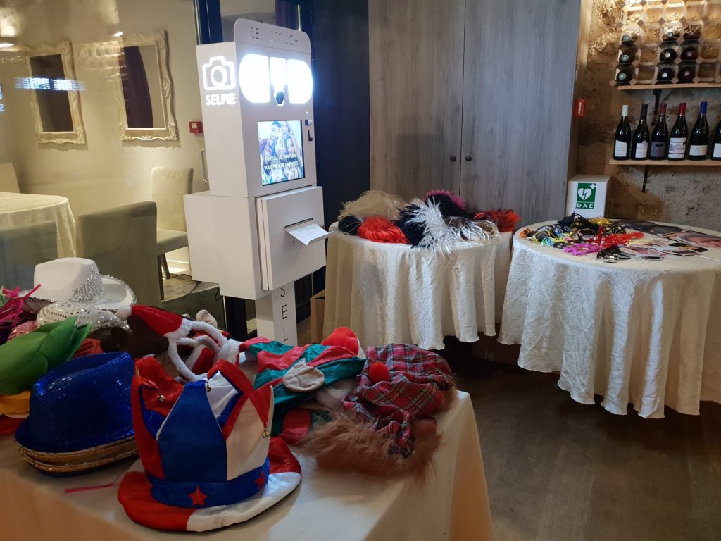 Location photobooth mariage anniversaire entreprise 91 Essonne, 94 Val de Marne, 75 Paris, 77 Seine et Marne